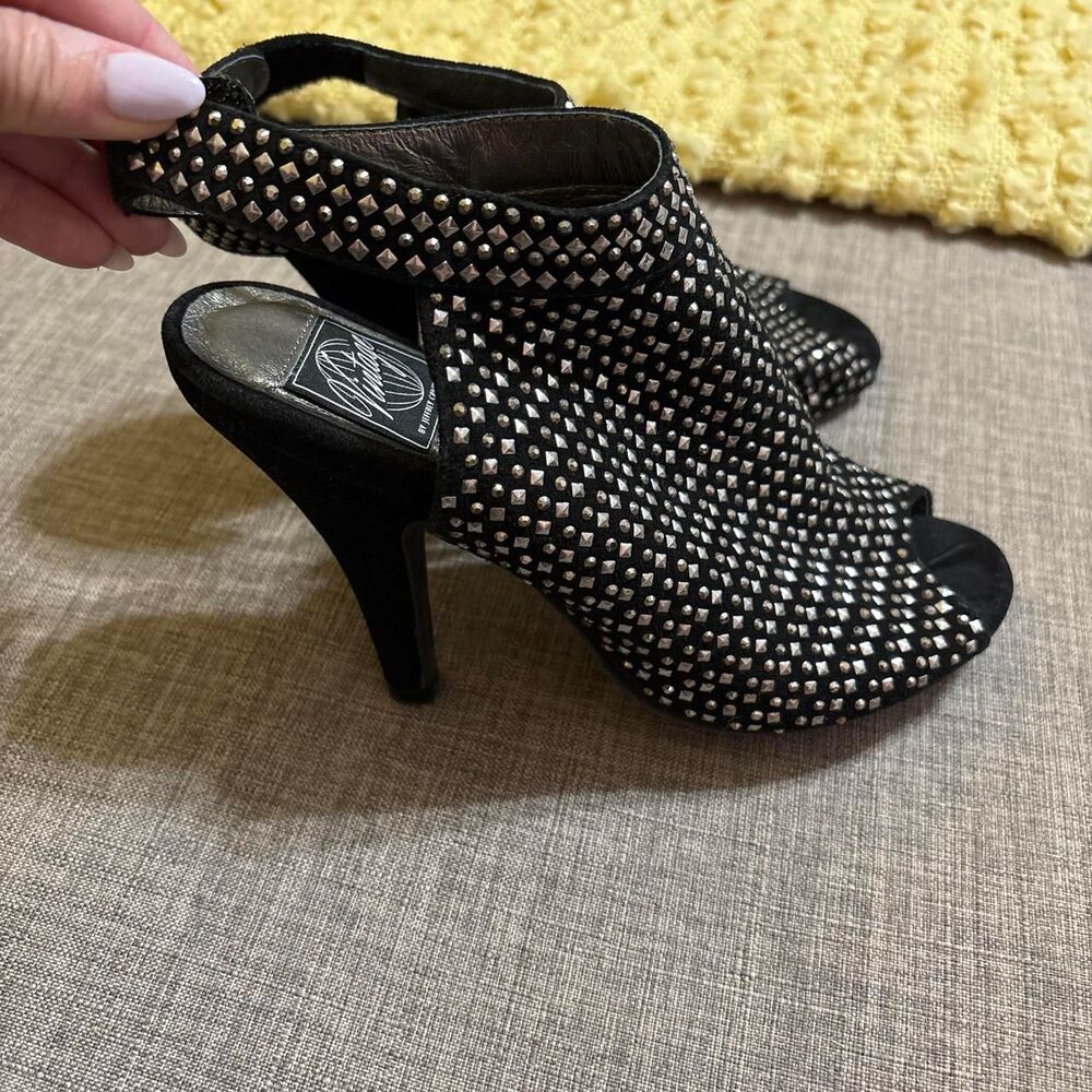 Jeffrey-campbell Women's Black Courts
